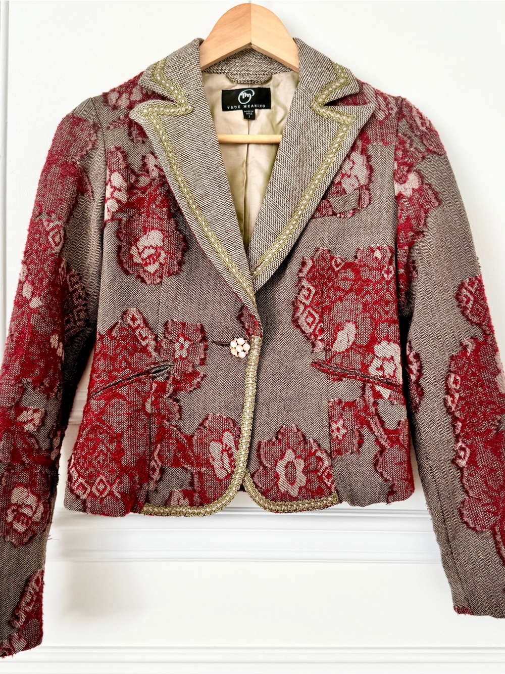 Tailored tweed blazer